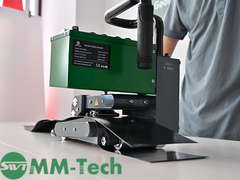 عرض توضيحي للحام طبقات الأغشية الأرضية باستخدام أداة اللحام الحراري ذات الوتد الساخن SWT-Ns900D شديدة التحمل