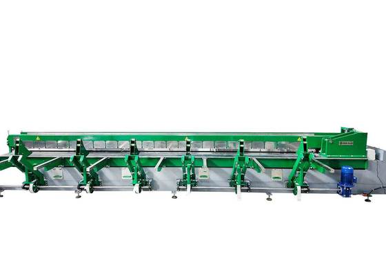 آلة لحام الألواح البلاستيكية القياسية DVS ، آلة لحام بالصهر بعقب 4 أمتار