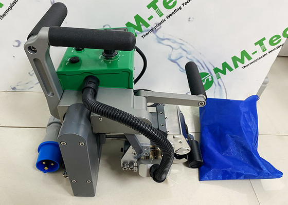 220 فولت آلة لحام الوتد الساخن لإحكام غلق الغشاء الأرضي 0.8-3.0 مم HDPE PP PVC