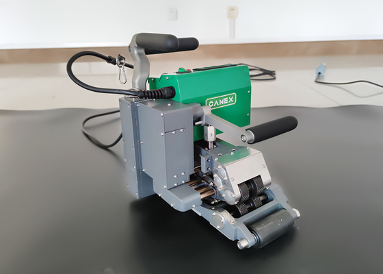 2100 واط آلة لحام الغشاء الأرضي عالية الطاقة لأغشية برك HDPE بسماكة 0.8-3.0 مم