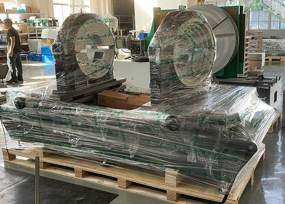 آلات لحام وتصنيع وصلات ورش عمل HDPE مقاس 800 مم في المصنع