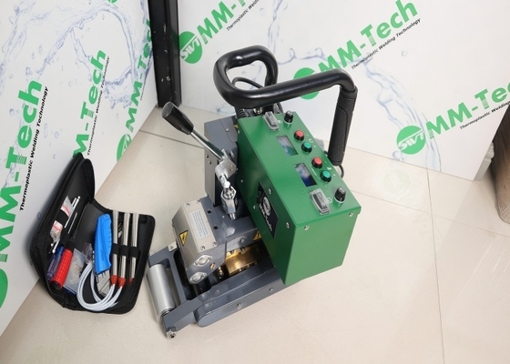 آلة لحام الوتد الساخن SWT-NS900D بقوة 1800 واط لأغشية الأرضية بسماكة 1-3 مم