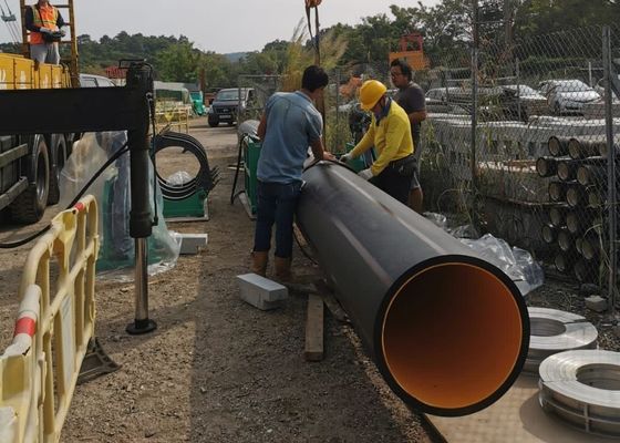 آلة لحام بعقب PE PP Hdpe ، آلة لحام أنابيب Hdpe 200mm-450mm