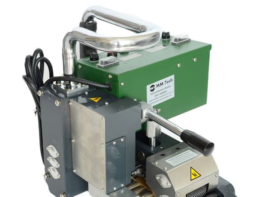 1800W Hdpe غشاء أرضي ساخن آسفين لحام تلقائي ل 1.0-3.0mm SWT-NS900D
