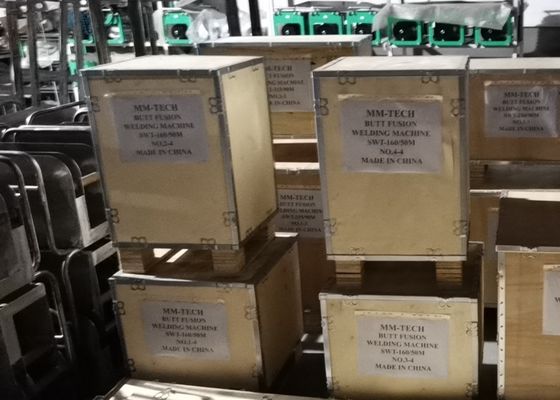 (ب) حقل أنابيب حارّ مشترك شفة بعقب صهر لحام 2.3kw