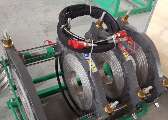 التلقائي 200mm Hdpe الأنابيب بعقب الانصهار آلة لحام