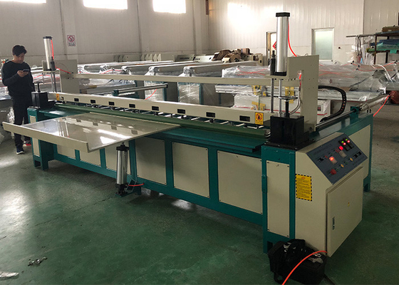 CE 4000mm ورقة Themoplastic بعقب معدات لحام الانصهار التلقائي
