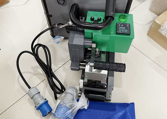 CX900 آلة لحام الوتد الساخن 1800 واط للحام غشاء بركة HDPE بسماكة 0.8-3.0 مم